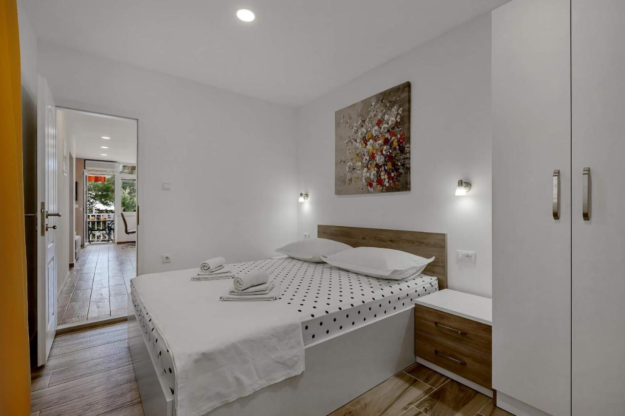 Apartman Meri Макарска Екстериор снимка